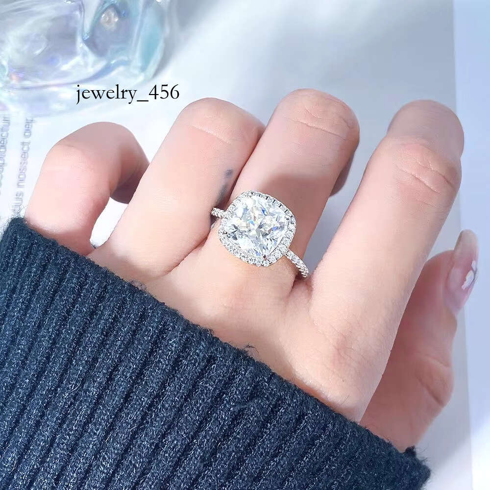 FOXI VVS 3.5 Ct Cushion Cut White Simulated Moissanite Dia Engagement Rhodium Plating Halo Ring Finish Gift for Women