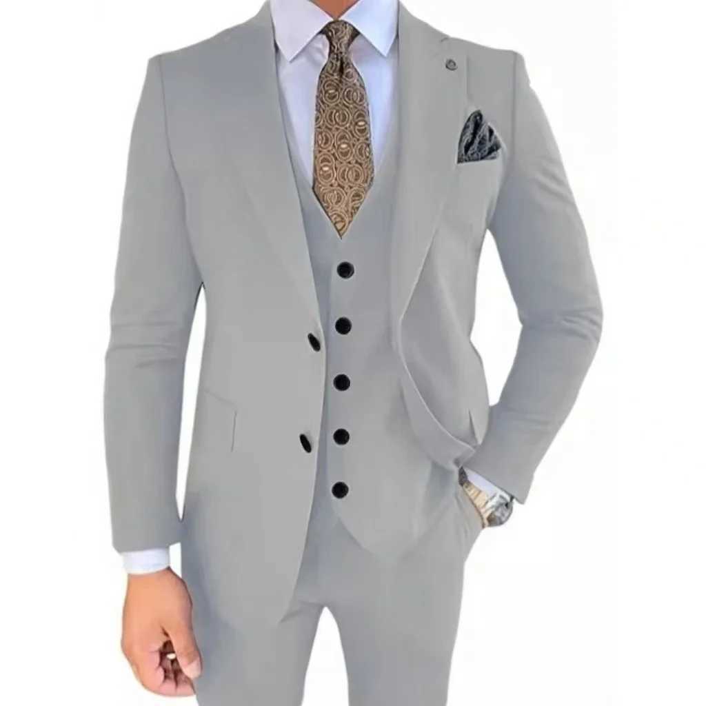 2024 New Luxury Suits for Men 3 Pieces Blazer Vest and Pants Set Formal Peak Lapel Tuxedo Set for Business Prom BanquetXJ250222