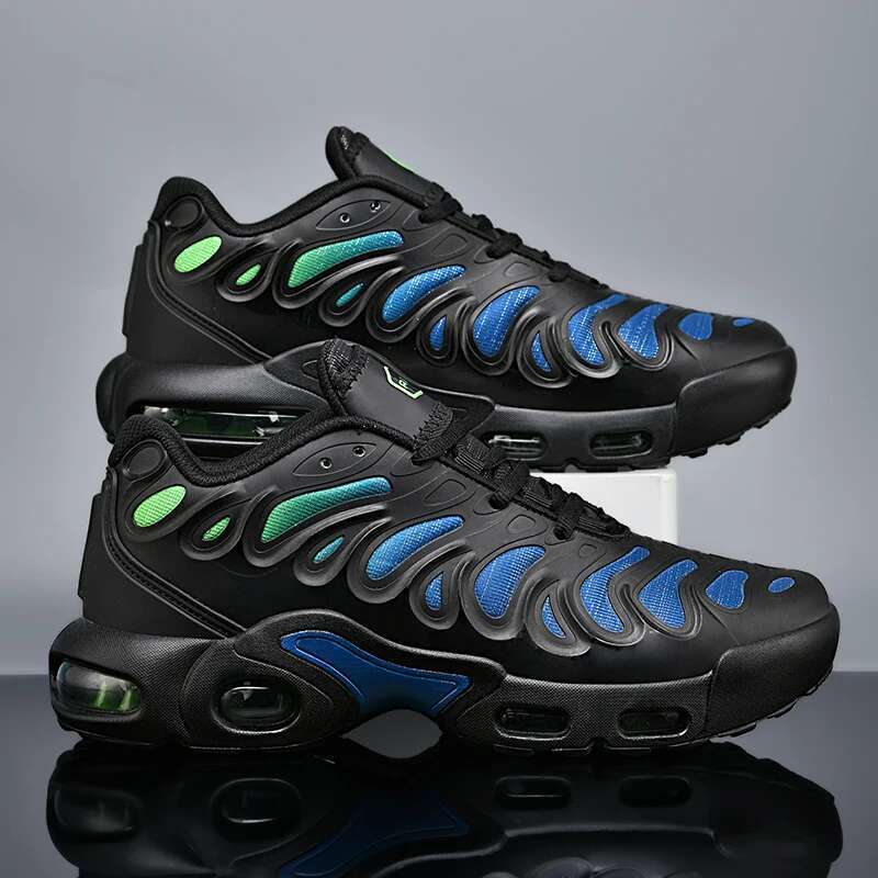 New Discount Thick Bottom Fashion Winte r Style Popular Fashion Trend Outdoor Ultra Light Versatile Chaussu re Femme Running Shoes Shoes for Men