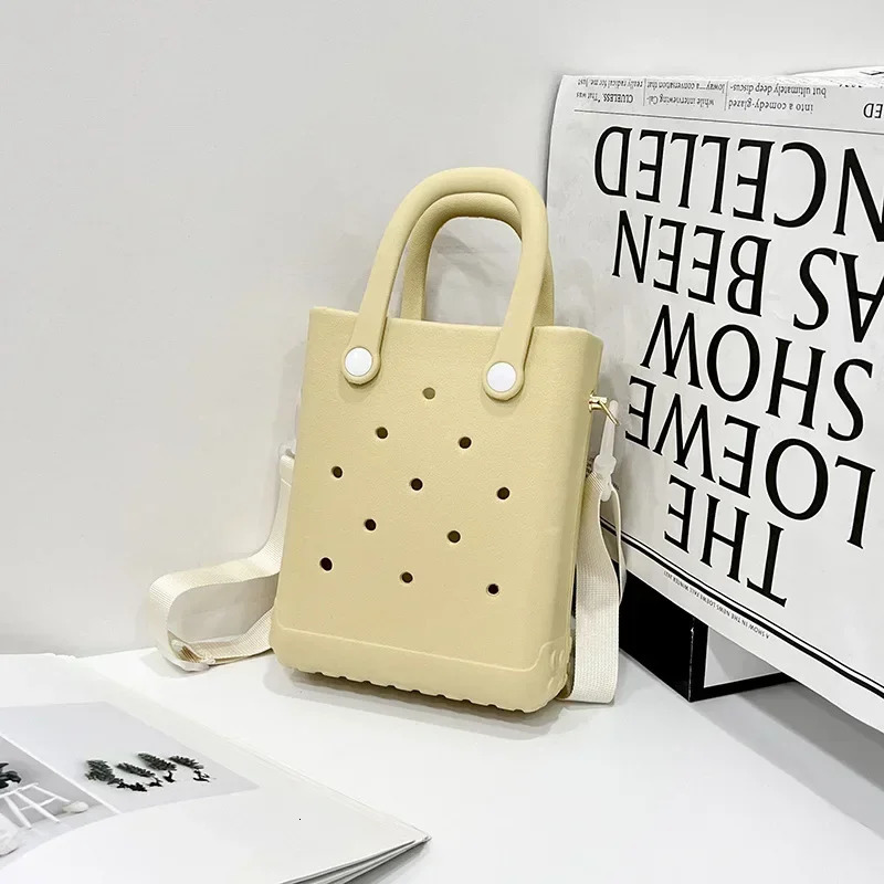 Beach Bag Waterproof and Washable Handbag EVA Beach Basket Travel Camping Small Handbag Shoulder Bags for Woman Ladies 250221