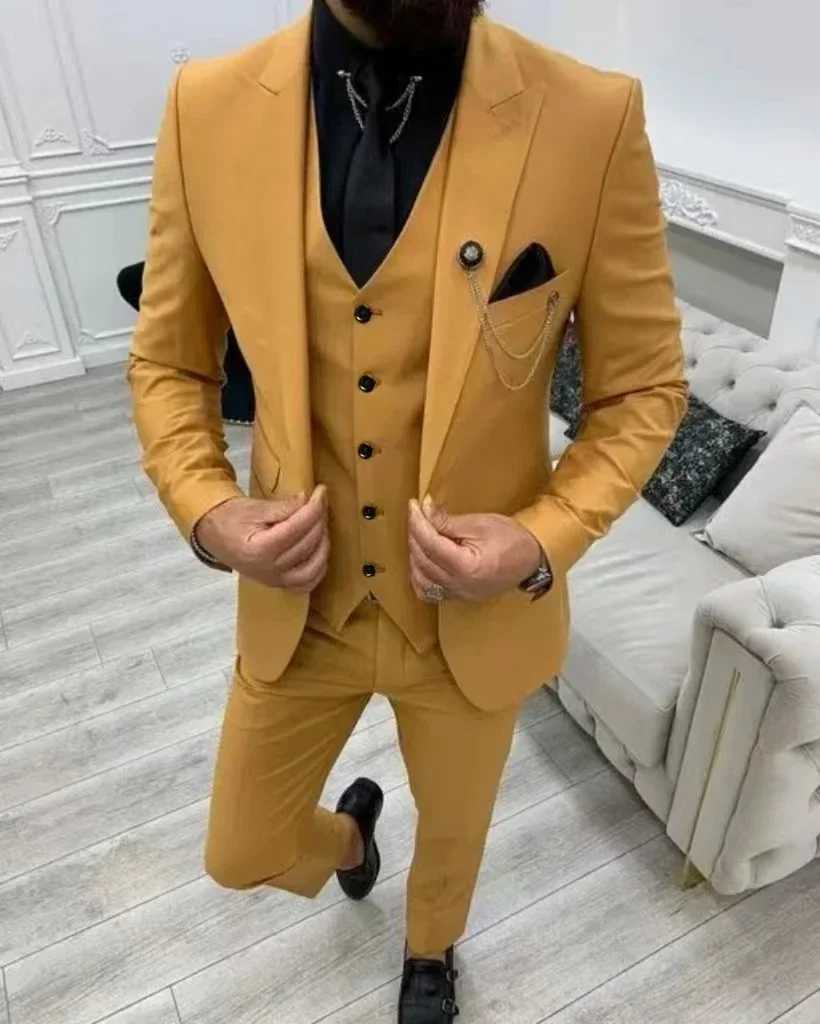 Formal Mens Suits 3 Pieces Blazer Vest and Pants Set Peak Lapel Elegant Suits for Men Wedding Dresses Business Evening PartyXJ250222