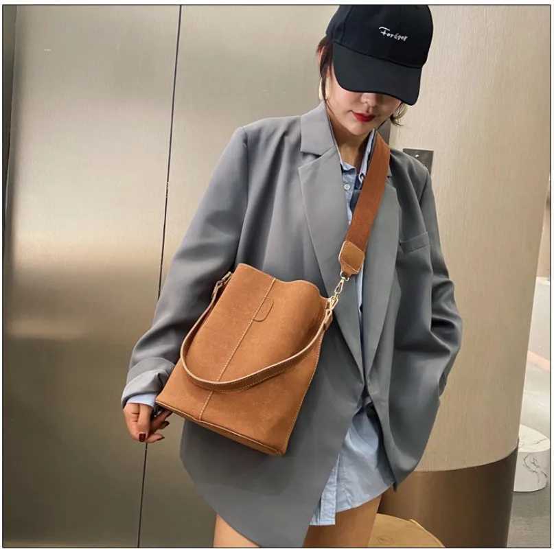 Frosted Leather Bucket Bag For Women Suede Fashion Shoulder Crossbody Bag Large Capacity Handbag Retro Simple Casual Satchel BagC250222