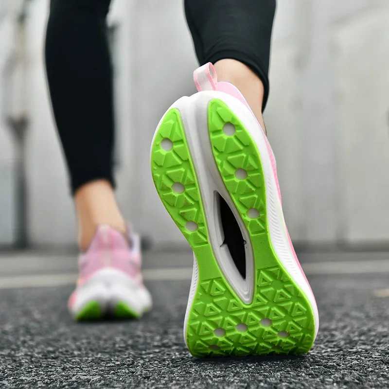 Red Rabbit Mens Marathon Running Shoes Wen tralight Outdoor Jogging Breathable Sneakers Men Athletic Training Shoes M Z250304