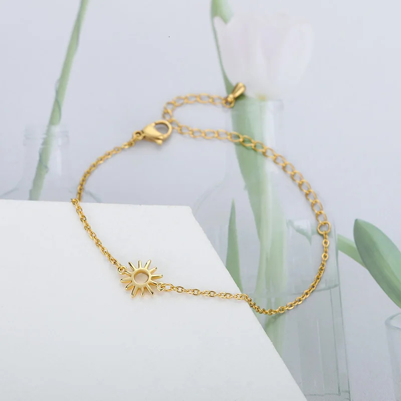 Jewelry Sun Hollow Couple Bracelet Womens Stainless Steel Chain Bracelet Retro Sunflower Ankle Bohemian Foot Accessories 250220