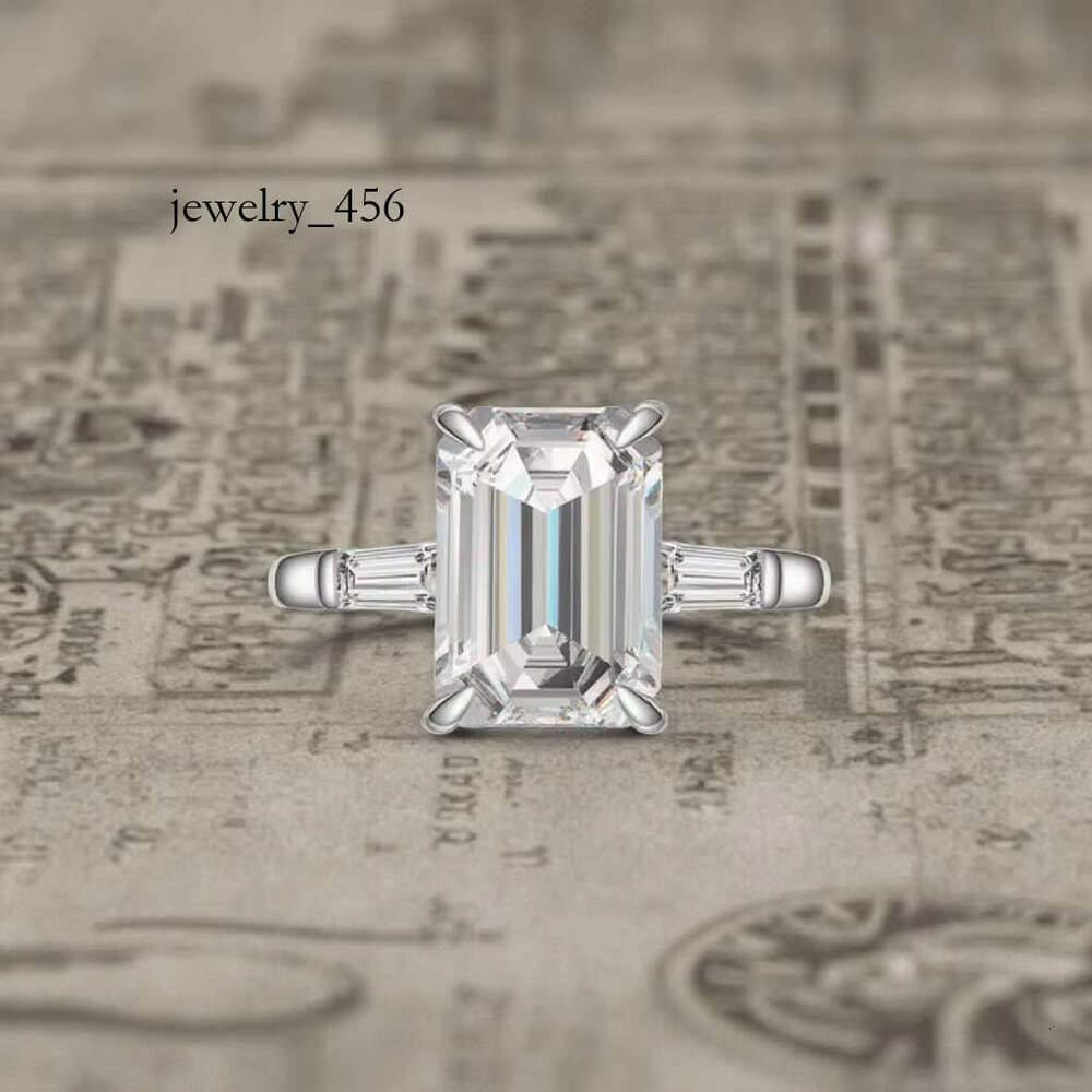 Ins Hot Selg 3CT Moissanite Wedding Vintage Jewelry Wholesale Custom10k Gold Sterg Emerald Cut Sier Rings