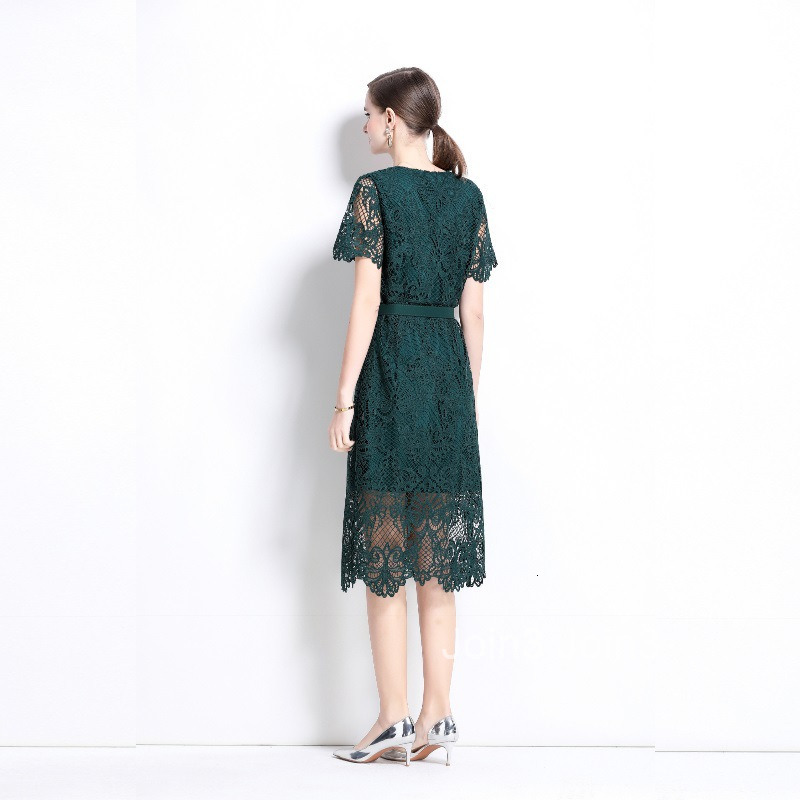Spring and Summer Fashion Show New Style Embroidered Long Skirt Elegant temperament Single breasted Dress