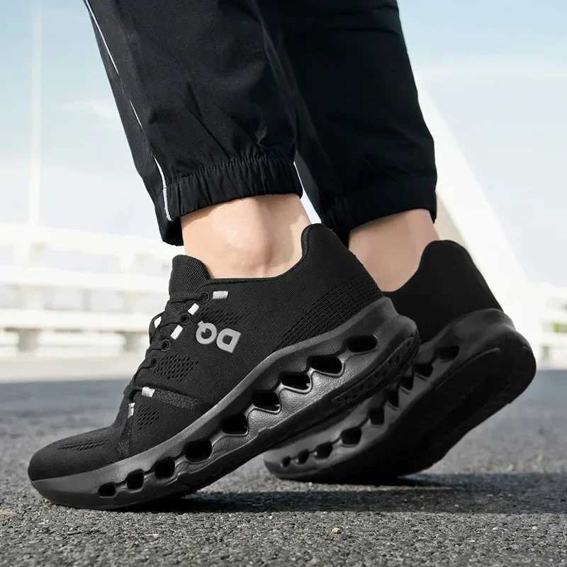 Mens leisure Sneaker Shoes For Man Mesh fashion black Sports Trainers Running Shoes Husband 2024 Summer Casual Sneakers cfort Z250411