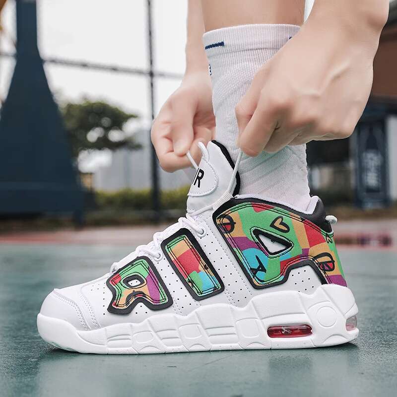 New Arrival Thick Bottom Sports Fashion Cas ual Hik ing Big Size Quick D rying Running Shoes Mens Casual Shoes Sho es for Men Men Shoes