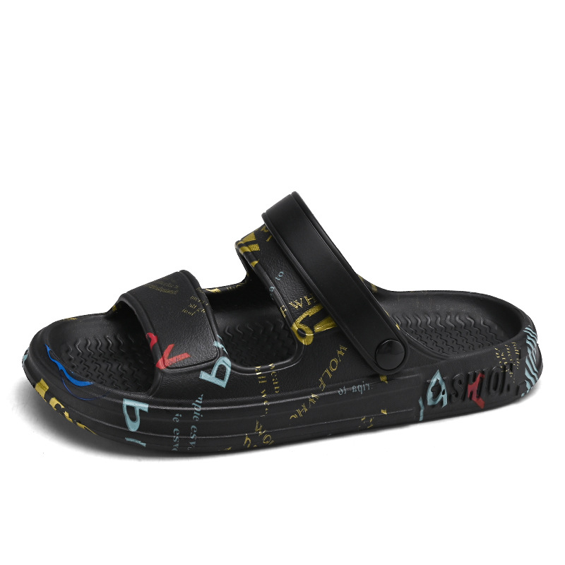 Free shipping new designer slippers for mens fashion Casual Beach non-slip wear resistant sandal slippers size eur 38-45 Wearing outside
