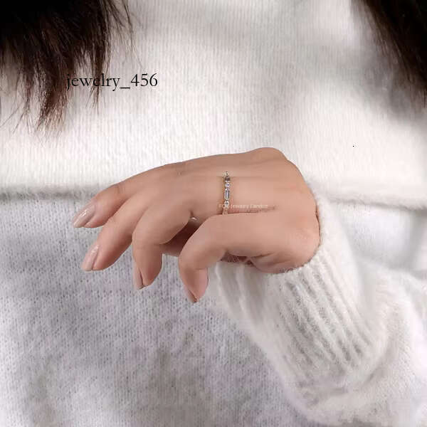 FOXI VVS Moissanite Fashion Recycled Sterg Sier Gold Plated Vermeil baguette Round Bezel Eternity Ring