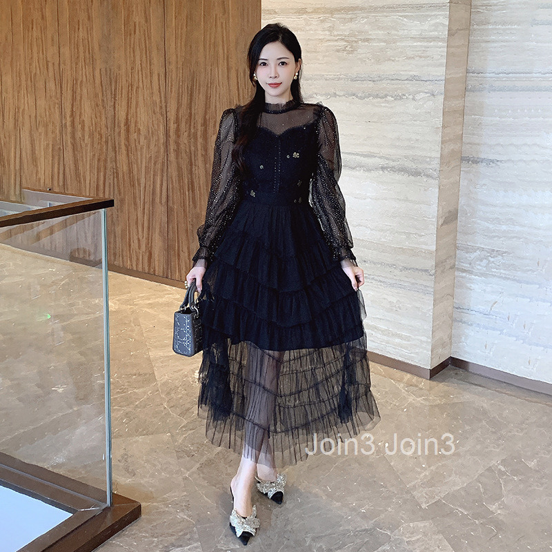 French Hepburn style fashionable temperament slimming waist skirt womens design sense long sleeved mesh dress