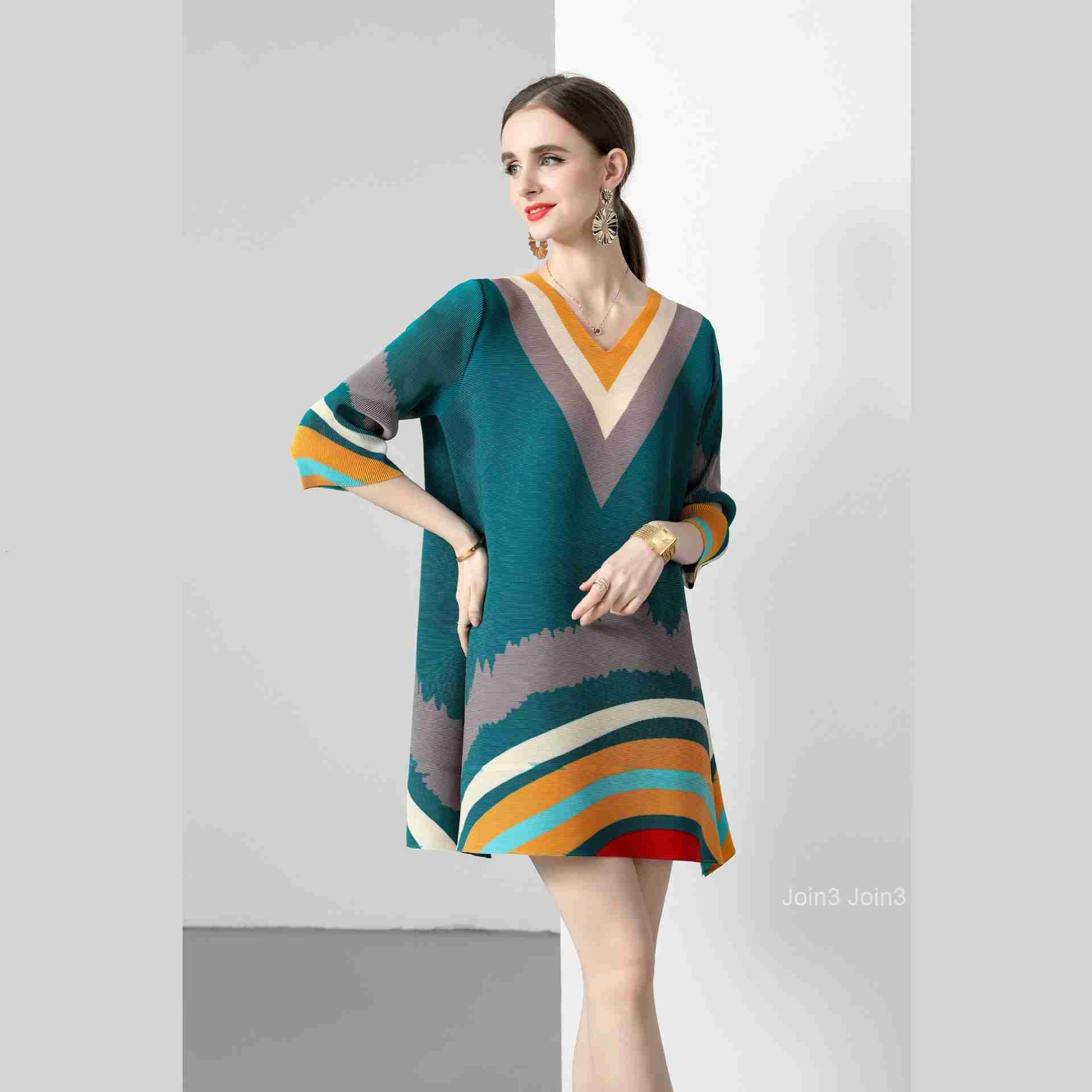 Miyake Summer Striped Slimming and Age Reducing Collar Medium Length Folded Word Skirt Simple Knitted Fabric Korean Edition