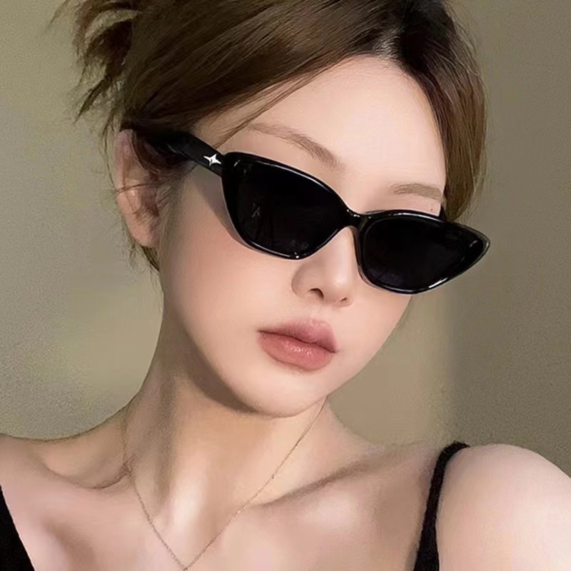 Cross border Korean New Black Cross Star Sunglasses Small Frame Cat Eye Sunglasses Women's Premium UV Resistant Sunglasses