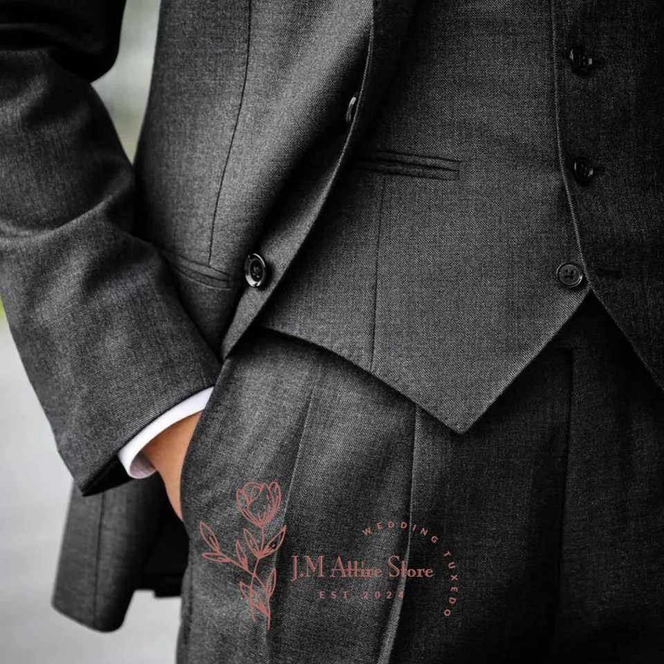 Black mens 3-piece suit jacket vest pants notch lapel classic set for wedding groomsman prom dinner party meeting custom tuxedoXJ250222