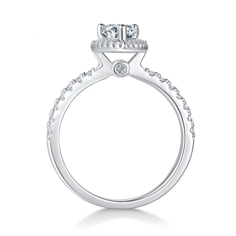High Quality Classic Wedding Sterg Sier Water Drop Shaped D Color Pear-cut Moissanite Ring with GRA Certificate