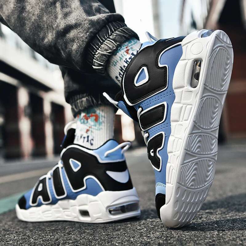 Fashionable basketball shoes, po pular summer, versatile for running, sports, and leisure in large sizes