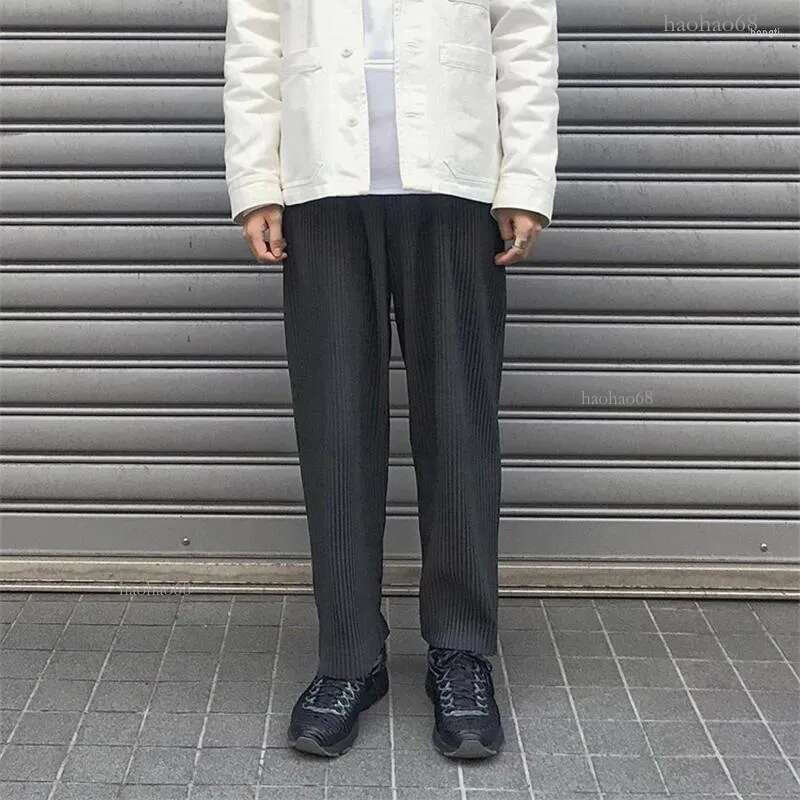 Men's Pants Lssey Miyake Homme Plisse Fashion High Street Pendulous Feeling Loose Straight Pleated Fabric Harun Casual Trousers