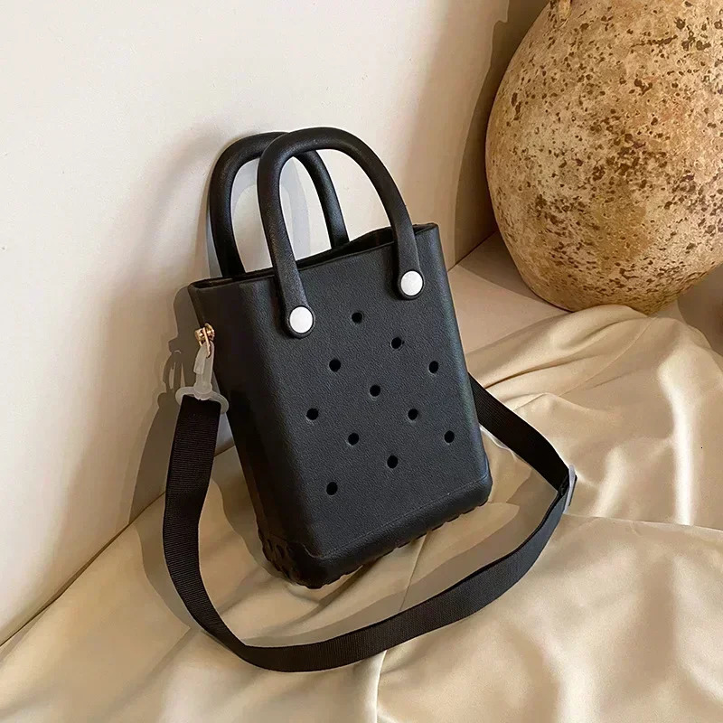 Beach Bag Waterproof and Washable Handbag EVA Beach Basket Travel Camping Small Handbag Shoulder Bags for Woman Ladies 250221