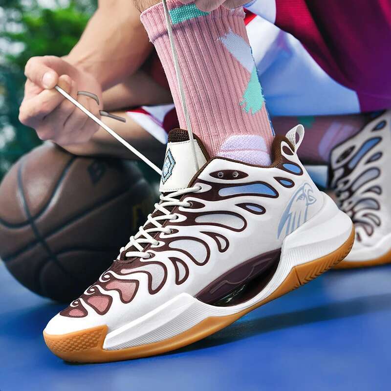 High-quality Men's Refl ective Bas ketball S neakers Men M esh Outdoor Rubber Anti Slip Sports Training Shoes Male