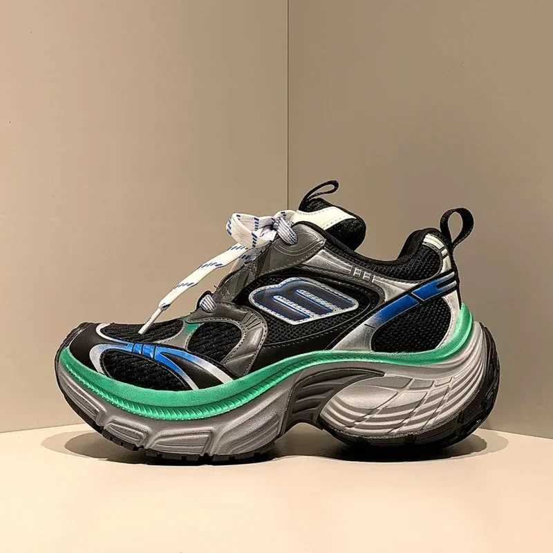 Shoes for men M Sneakers Couples Outdoor Sports Casual Wen Shoes Vcani Genuine Leather Walking Platform Men Shoes Z250306