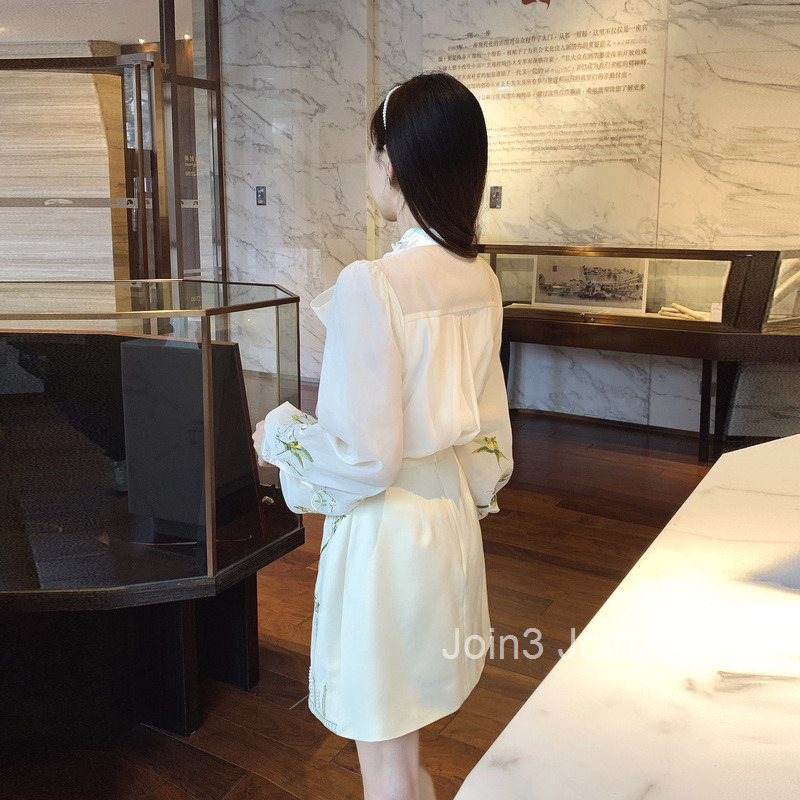 French court style embroidered lace up bow top womens sweet flower and bird shirt patchwork half skirt two-piece set