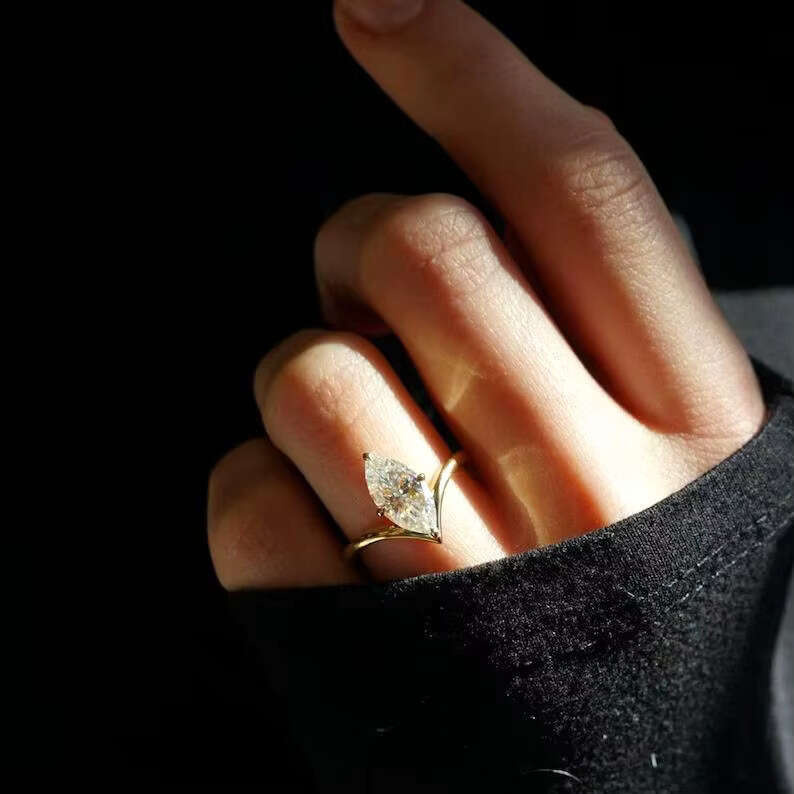 FOXI Marquise Dia Engagement Solitaire for Women Sterg Sier Gold Plated Moissanite Ring
