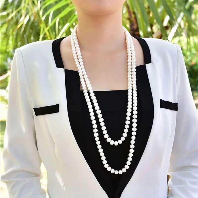 2023 Fashion Elegant Imitation Pearl Necklace For Womens Knot Multi-layer Long Sweater Chain Clothing AccessoriesXJ250222
