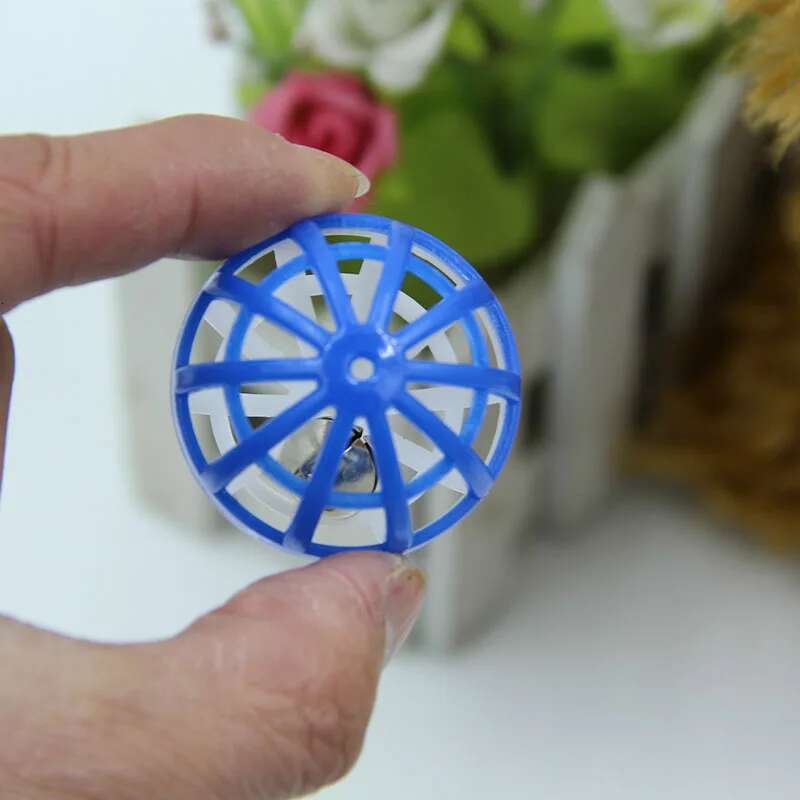 10pcs/set Plastic Sound Toy Hollow Out Round Pet Colorful Playing Ball Toys With Small Bell Cat Products