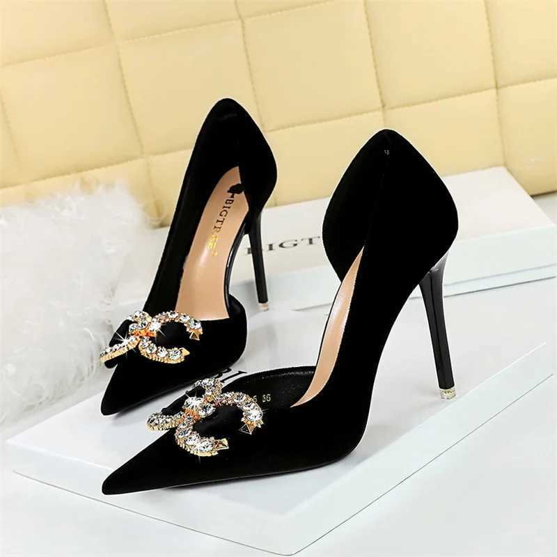 Fi Womens High Heels Rhine Buckle Bow Green Pink Pointed Toe Party Pump Veet Luxury Elegant Wedding Evening ShoesXJ250221
