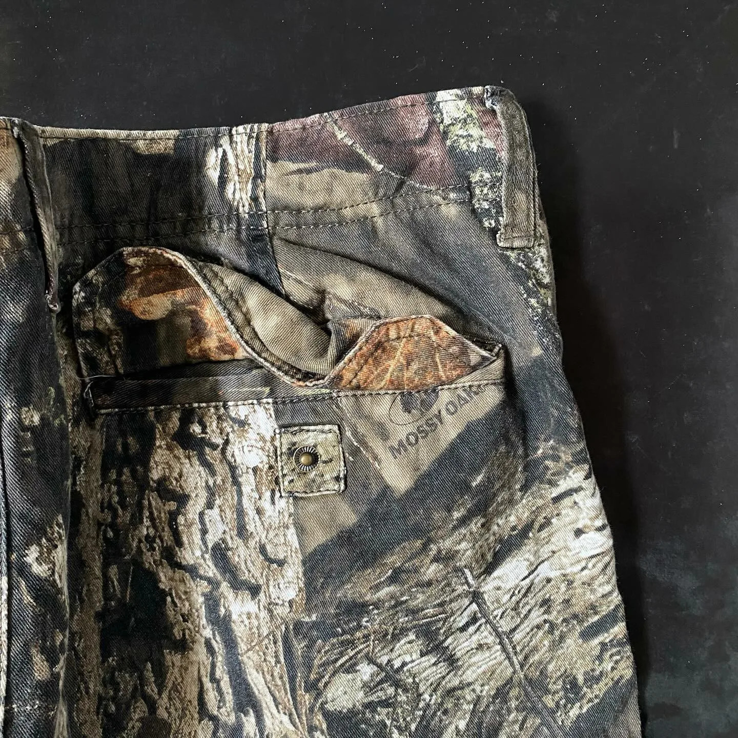 Streetwear Camouflage Leaf Graphic Cargo Shorts Harajuku Multi Pockets Gym Basketball Shorts Goth Y2K Short Pants Men Women 250222