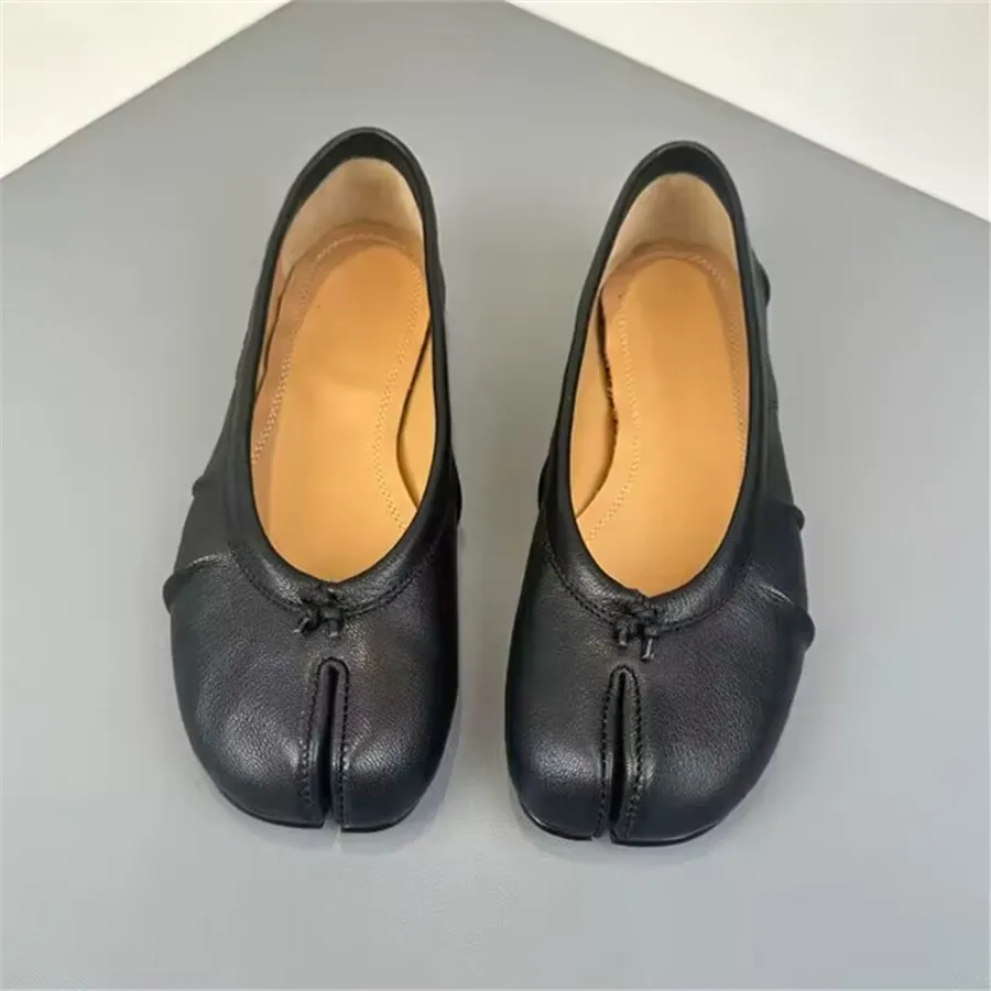 2024 New Pleated Women Ballet Flats Tabi Shoes Casual Slip-on Loafers Ladies Split Toe Leather hot Espadrilles Zapatillas