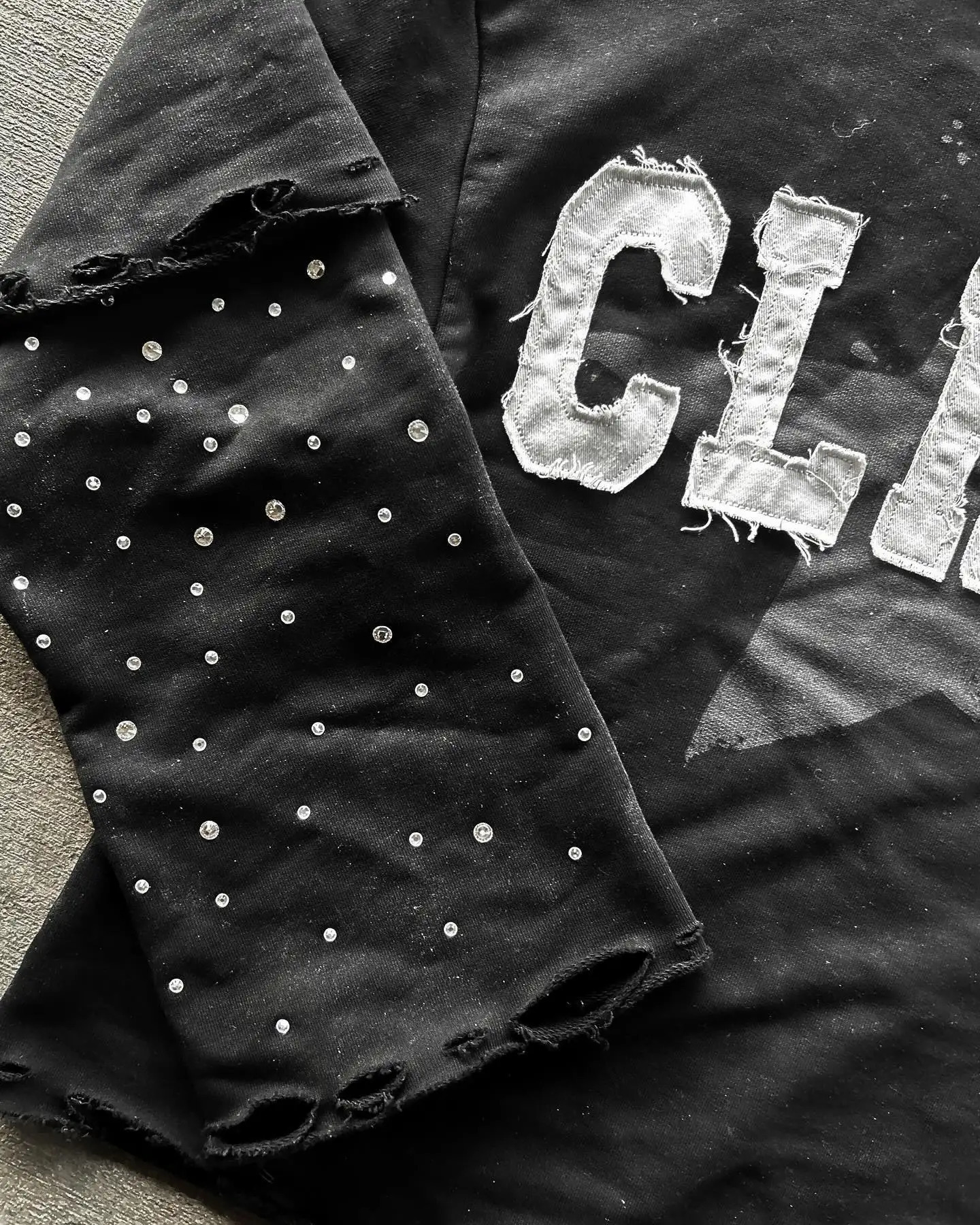 Hip Hop Goth Letter Pattern Double Layer Long Sleeved Graphic T Shirts Harajuku Retro Diamond Oversized Sweatshirt Tops 250222