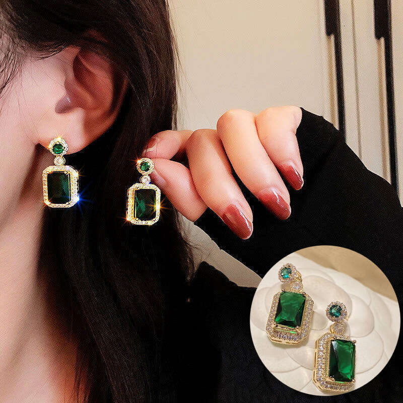 Designer jewelry for women Square zircon jade high-end luxury geometric titanium steel necklace retro niche design high-end temperament necklace ring 