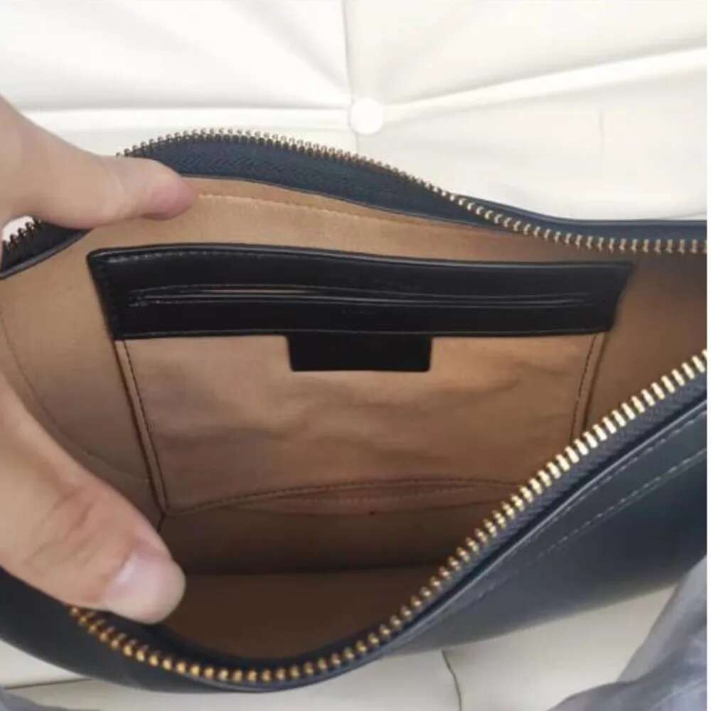 Woman Underarm Rivet PU Leather Zipper Lady Shoulder Two Straps Large Size Handbag For Women Crossbody Bag Sac A Main