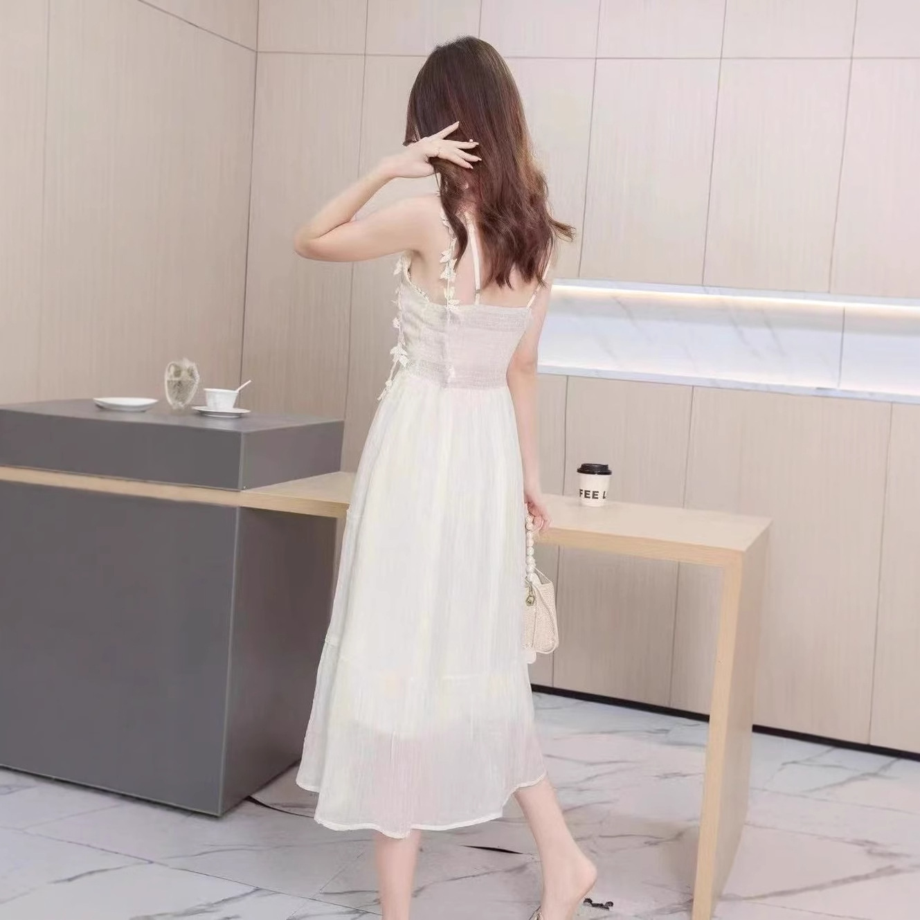 X26180 French three-dimensional flower creative suspender dress female summer loose pleated meat-covering ruffled large swing skirt