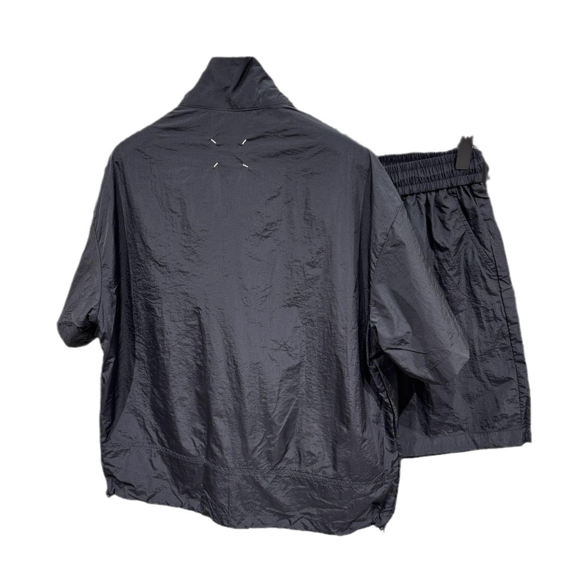 Summer Plus Size Cool Ice Silk Short Sleeved Designer T-shirt Five Inch Shorts Men's Fashionable Casual Outdoor Two-piece Set