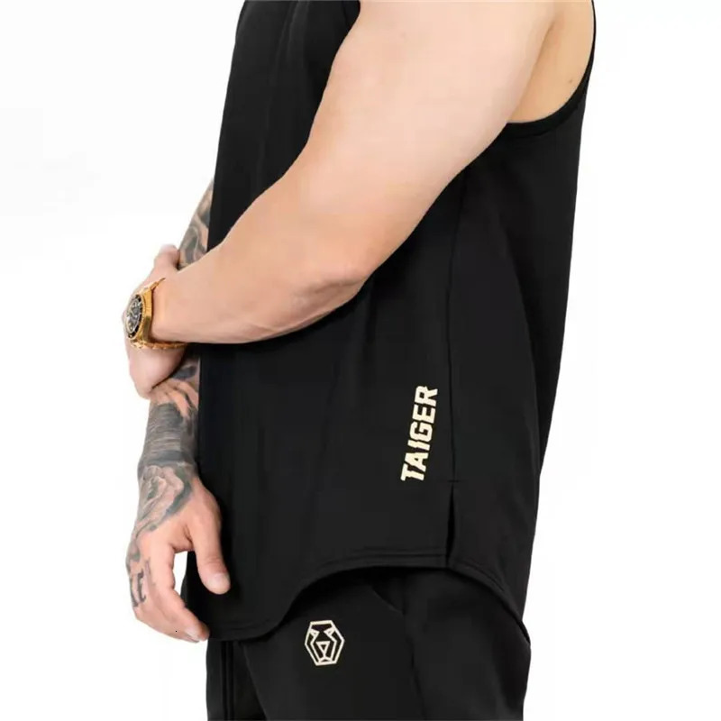 Mens Gym Stringer Tank Top Men Bodybuilding Vest Cotton Sleeveless Shirt Fitness Vest Singlet Sportwear Workout Tanktop 250221