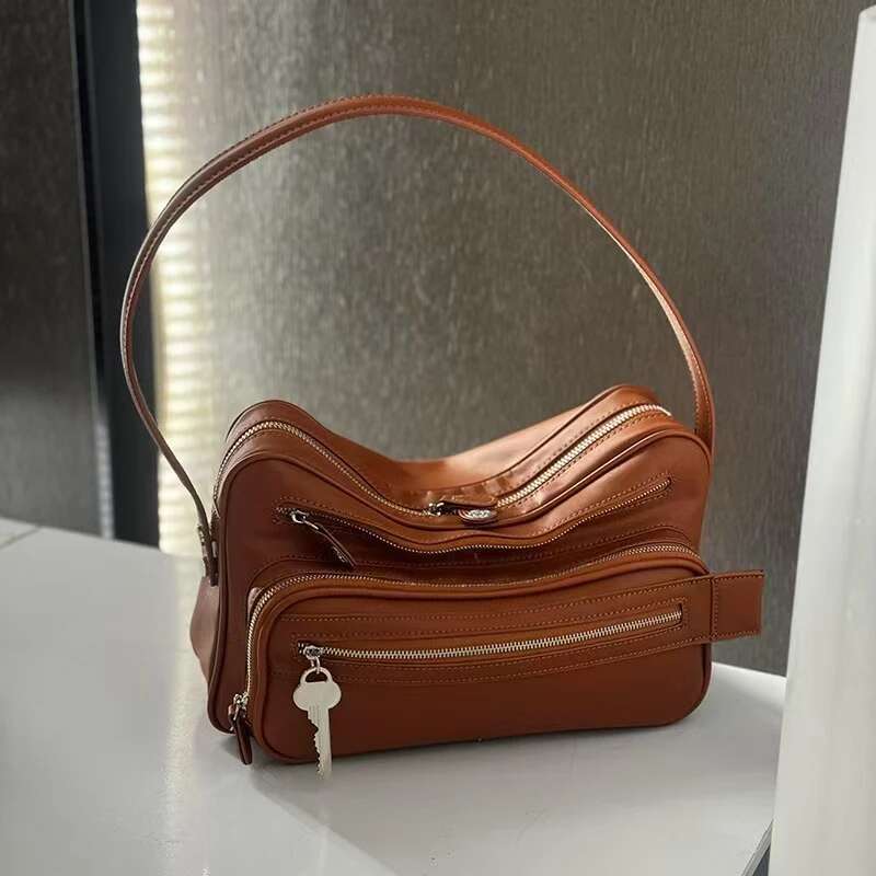 Vintage Genuine Leather Small Square Fashion Metal Key Design Women Handbag Y2k Versatile Zipper Ladies Shoulder Bag