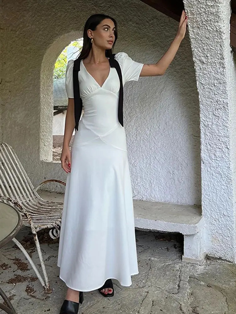 Vintage White Shoulder Bow Long Dress Women Fashion V Neck Puff Sleeve Maxi Curvy Dresses Elegant Ribbon Office Lady Party Trend 250222