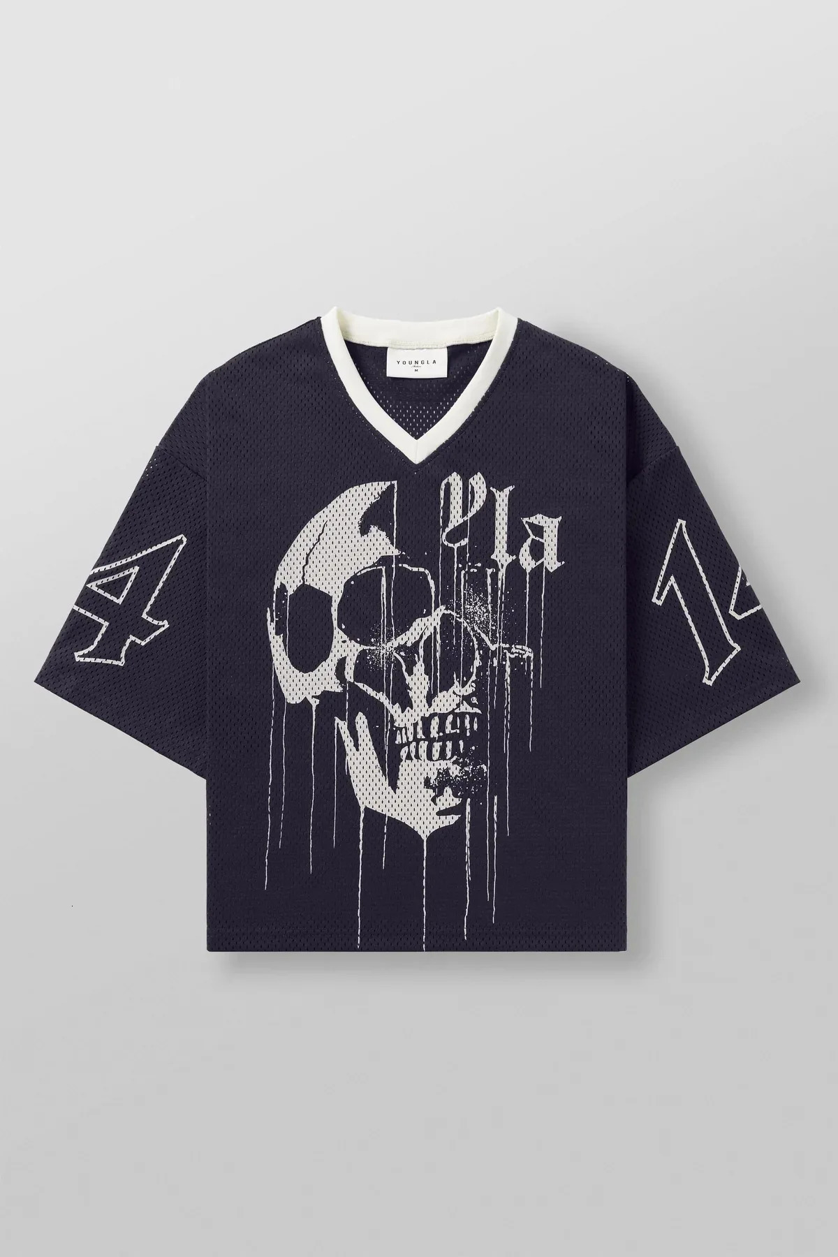 The young American Ted has surpassed mens T-shirts for sports and fitness with fast drying and breathable large printed short sleeves 250221