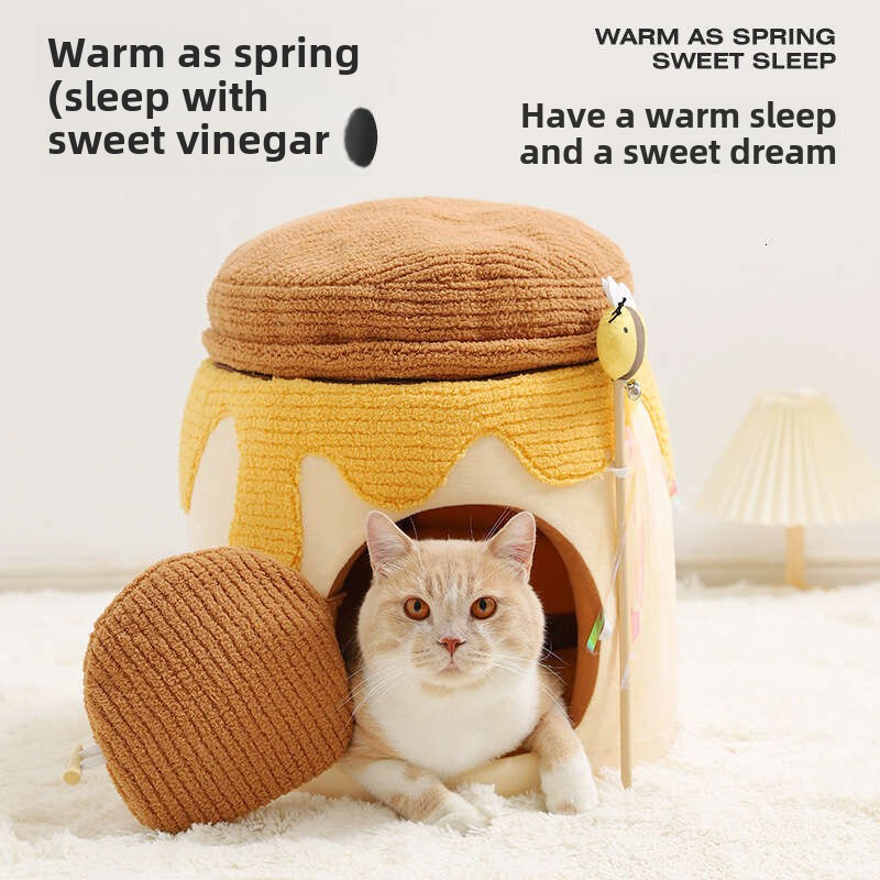 Multifunctional cat bed mat applicable all year round. Semi - enclosed pet sofa, warm cat hammock, suitable for both cats and dogs.