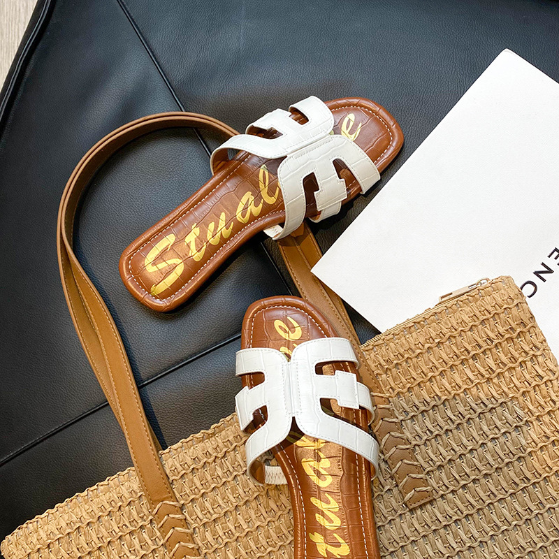 Free Shipping 2025 Summer New design Lizard Print Square Toe casual Comfortable slippers Outdoor beach Sandals Sizes 34-40