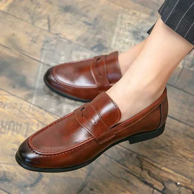 2025 Spring Mens Fi rything Loafers Casual Fi Comfortable Luxury British Style Dress Shoes Banquet Shoes Y250222