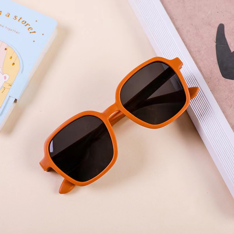New Box Children's Sunglasses Baby Box Fashion Children's Sunglasses Cute Matte Frame Male and Female Glasses
