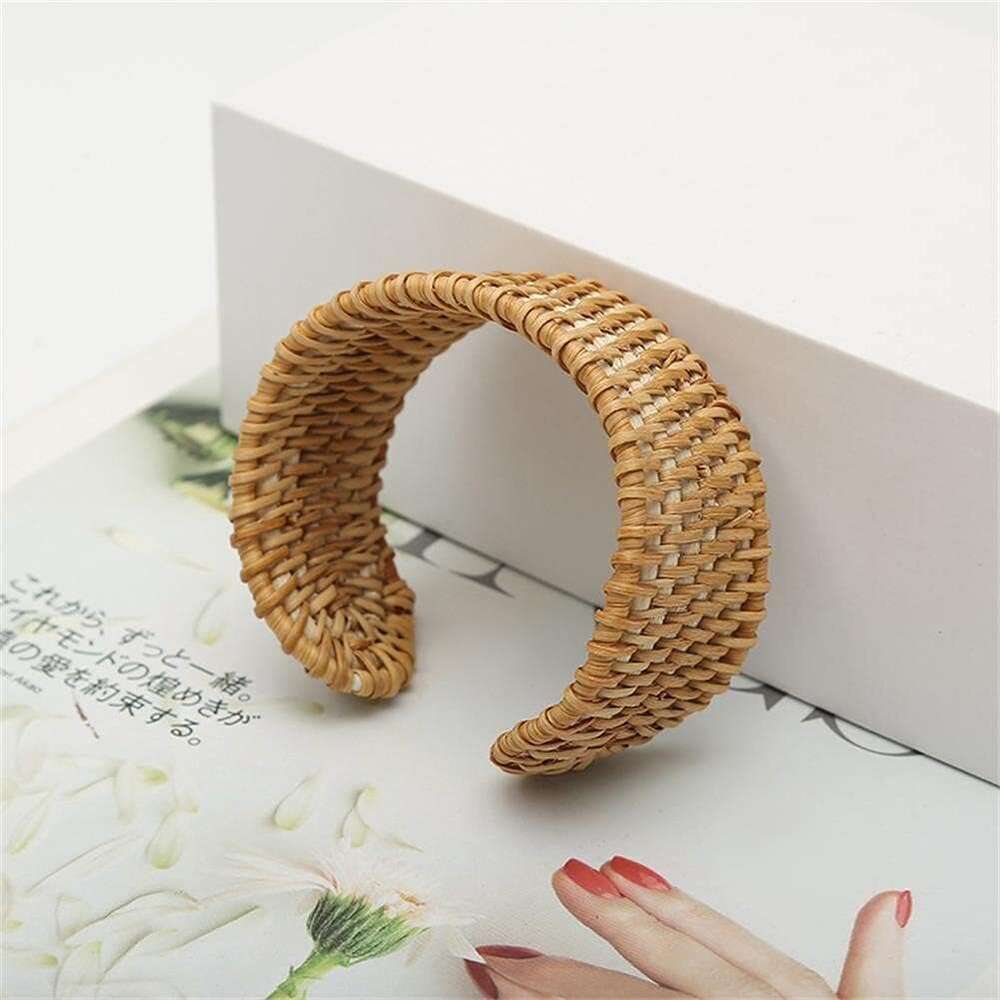 Natural Rattan Handmade Lightweight Straw Wicker Braid Woven Bangle Ethnic Chunky Bracelet for Women Jewelry