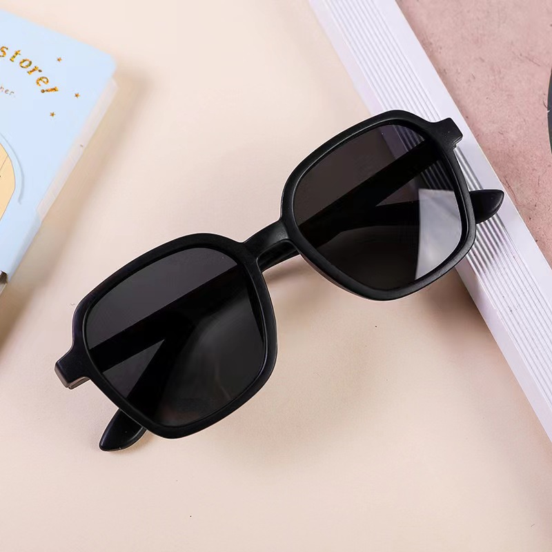 New Box Children's Sunglasses Baby Box Fashion Children's Sunglasses Cute Matte Frame Male and Female Glasses