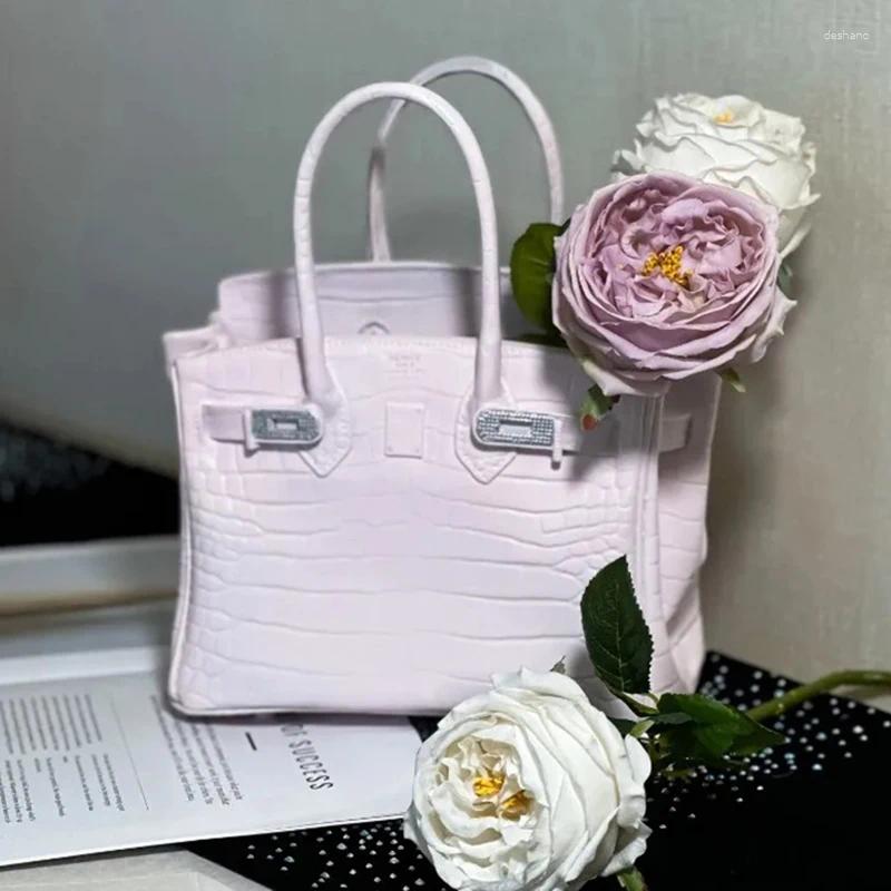2026 Vases Modern Handbag Design Flower Vase Luxury Flowerpot Aesthetic Elegant Room Ornaments Home Decoration Accessories S25424 Free Shipping
