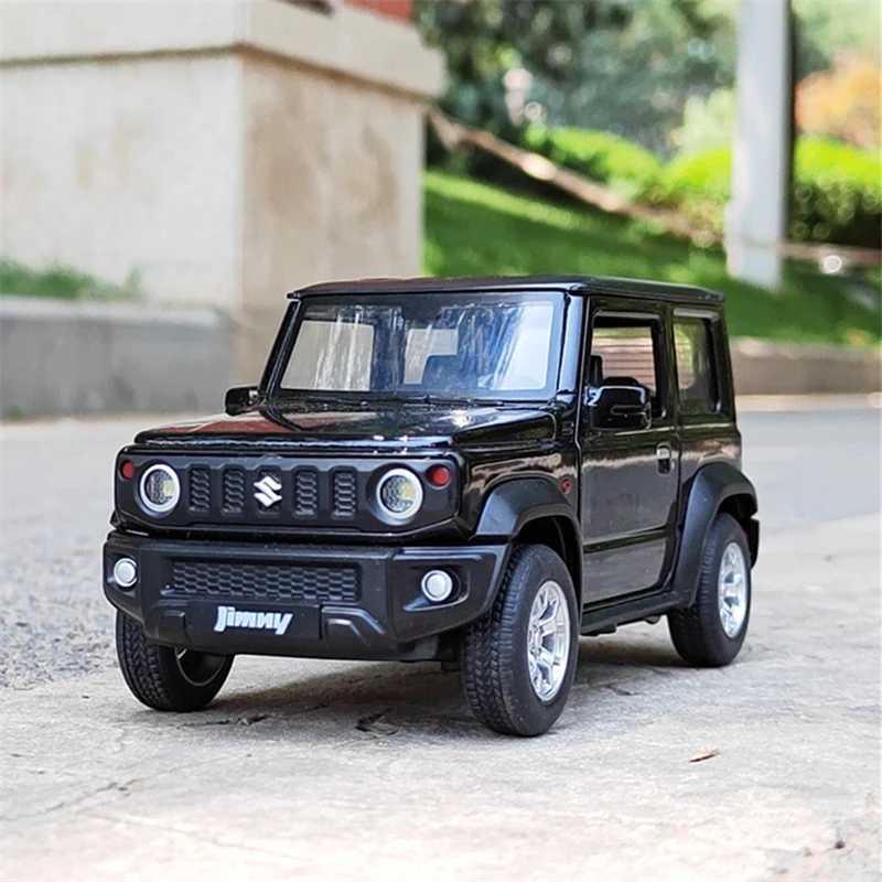 1 24 SUZUKI Jimny SUV Alloy Diecasts Metal Off-Road Vehicles Car Model Silation Sound Light Collection Kids Toy Gift Free shipping