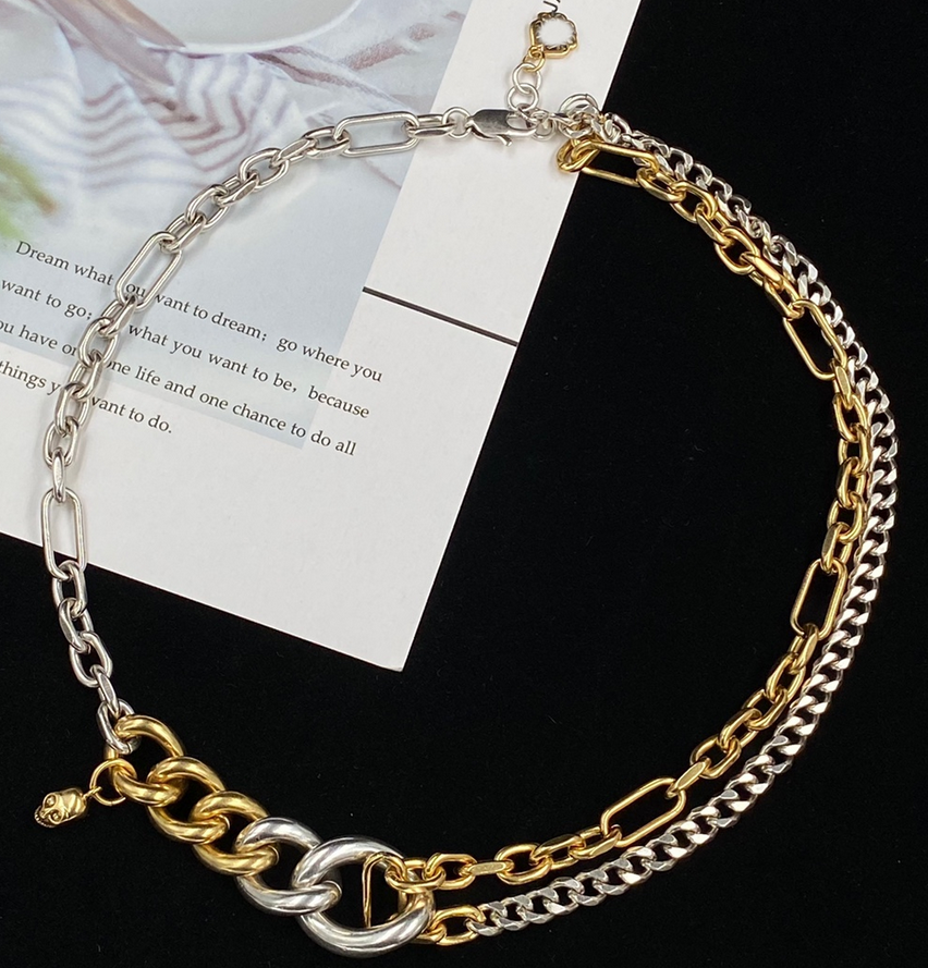 Designer Skeleton Choker Necklaces Gothic Fashion Brand Charm Necklaces Chunk Statement Chain for Women High Quality Jewelry Lovers Gift