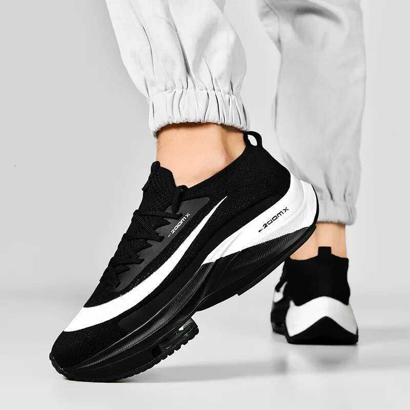 Carbon Plate Marathon Men Sports Running S hoes Air Cushion Breathable Lightweight Comfortable Women Athletic Training Foot wear